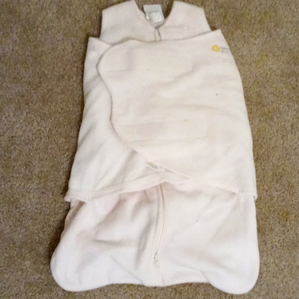 Baby swaddler